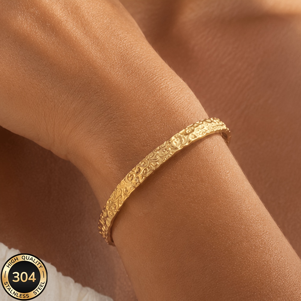 18K Golden Plated 304 Stainless Steel Ancient Pattern Open Bangle